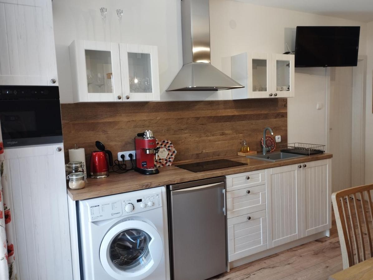 시글리게트 Liliomfa Apartman 아파트 외부 사진