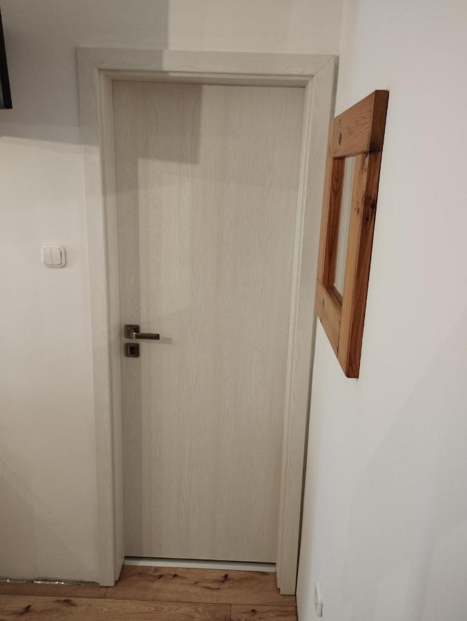 시글리게트 Liliomfa Apartman 아파트 외부 사진
